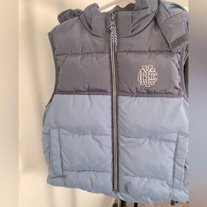 H&M Puffer Vest with detachable Hood - 5T/6